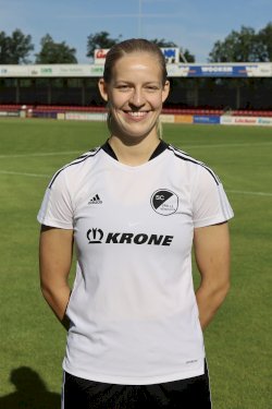 Julia Pelle