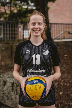 Mia Holtel