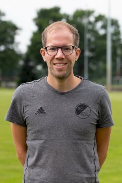 Oliver Peters