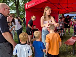 e96b2bcd-fbdf-4f31-8c78-58a55225a242