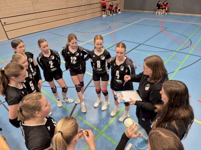 Nachberichte vom Wochenende: Nordwestdeutsche Meisterschaften und Spielbetrieb