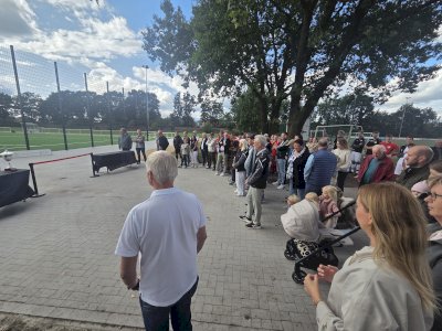 Kunstrasenplatz im Rahmen der Speller Sportwoche eingeweiht