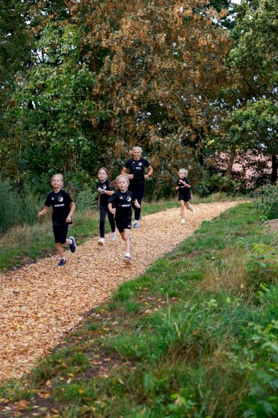 Volleyballerinnen erlaufen rund 3.500 Euro beim Sponsorenlauf