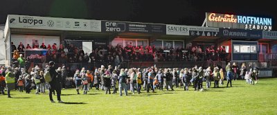 Bilder vom Nikolaussingen beim SCSV: Strahlende Kinderaugen bei toller Premiere