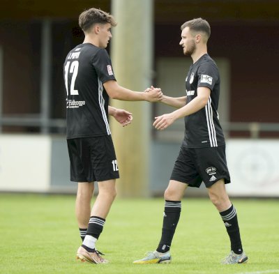 Die drei Popov-Brüder spielen auch nächste Saison beim SC Spelle-Venhaus