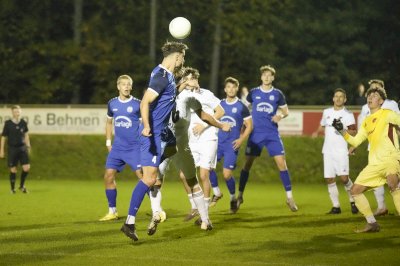 Die Bilder zum Derby des SC Spelle-Venhaus beim SV Meppen II