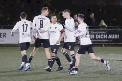 Bilder zum 4:1-Sieg des SC Spelle-Venhaus gegen Lupo-Martini Wolfsburg