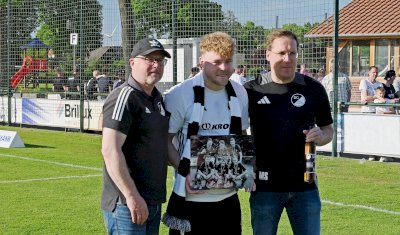 Gänsehautmomente beim emotionalen Abschied von drei Speller Fußball-Legenden