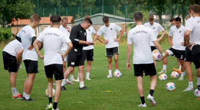 Die Bilder vom Trainingsauftakt des SC Spelle-Venhaus
