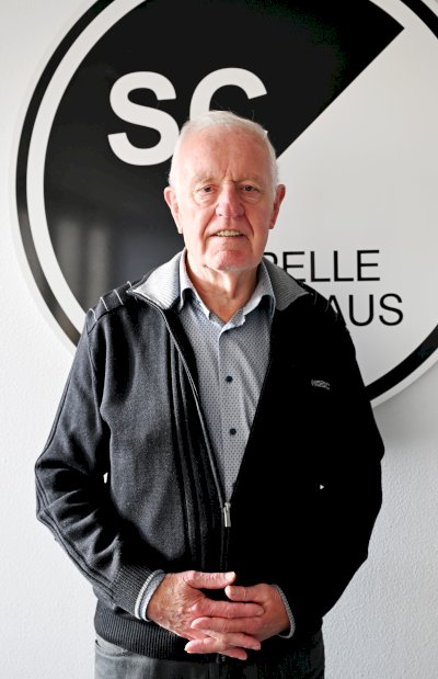 Wiedersehen in Spelle: Erinnerungen an große Erfolge mit Trainer Hermann Börger