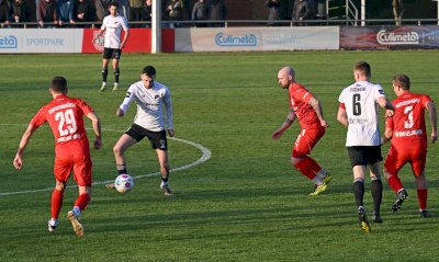 Späte Speller Aufholjagd nicht mehr belohnt: Bilder vom Spiel beim TuS Bersenbrück