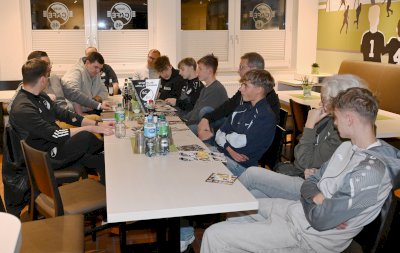 Die Bilder vom Fantreffen beim SC Spelle-Venhaus