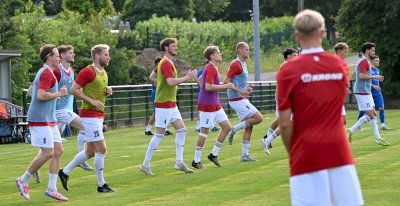 Max Meier verletzt raus: Bilder zur Speller 1:5-Niederlage gegen Jeddeloh