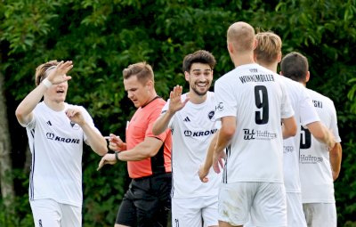 Max Meier verletzt raus: Bilder zur Speller 1:5-Niederlage gegen Jeddeloh