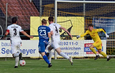 Max Meier verletzt raus: Bilder zur Speller 1:5-Niederlage gegen Jeddeloh