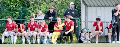 Max Meier verletzt raus: Bilder zur Speller 1:5-Niederlage gegen Jeddeloh