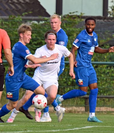 Max Meier verletzt raus: Bilder zur Speller 1:5-Niederlage gegen Jeddeloh