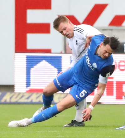 Die Fans des SC Spelle-Venhaus sorgen beim Derby in Meppen für Gänsehaut-Momente