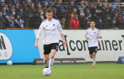 Die Fans des SC Spelle-Venhaus sorgen beim Derby in Meppen für Gänsehaut-Momente