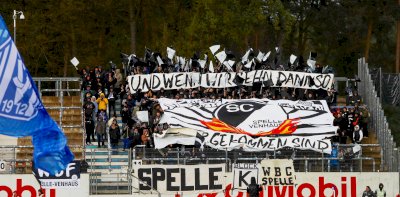 Die Fans des SC Spelle-Venhaus sorgen beim Derby in Meppen für Gänsehaut-Momente