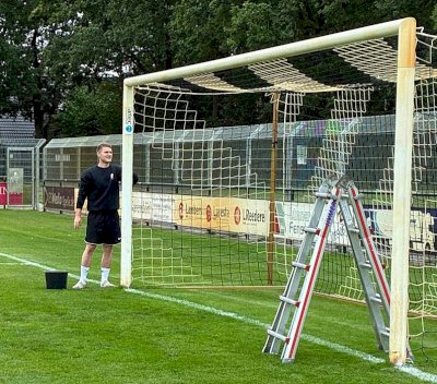 Starke Teamleistung: Speller Herrenmannschaften sorgen für schöneres Sportgelände