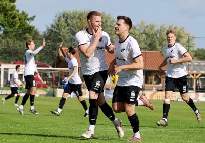 Bilder zum Oberliga-Hit gegen Braunschweig: Spelle zehn Pflichtspiele in Serie ungeschlagen