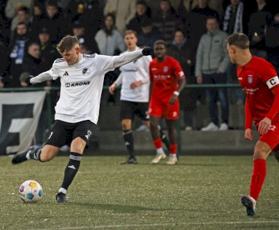 Bilder zum 4:1-Sieg des SC Spelle-Venhaus gegen Lupo-Martini Wolfsburg