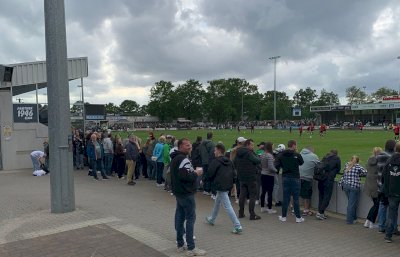 Geburtstagsparty gegen Gladbach ein Highlight für den SCSV und für Spelle