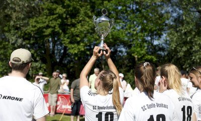 Meisterschaft, Pokalsieg, Aufstieg: Sonntag Ehrung der Speller Fußballerinnen in Osnabrück