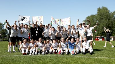 Meisterschaft, Pokalsieg, Aufstieg: Sonntag Ehrung der Speller Fußballerinnen in Osnabrück