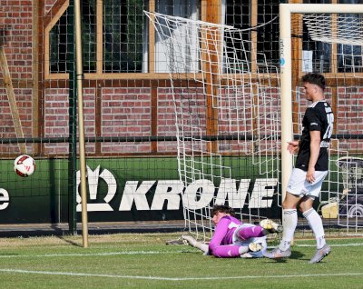 Die Fotos zum Speller 3:0 gegen den West-Regionalligisten SF Lotte
