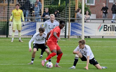 Spelle feiert im heißen Derby gegen Bersenbrück endlich den ersten Heimsieg