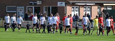 Die Minikicker waren dabei: Bilder zum Speller Spiel gegen Egestorf/Langreder