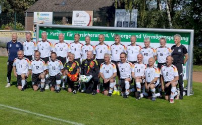 Ü70-WM: Deutsches Team mit Speller Manfred Lesting hat erstes Ziel erreicht