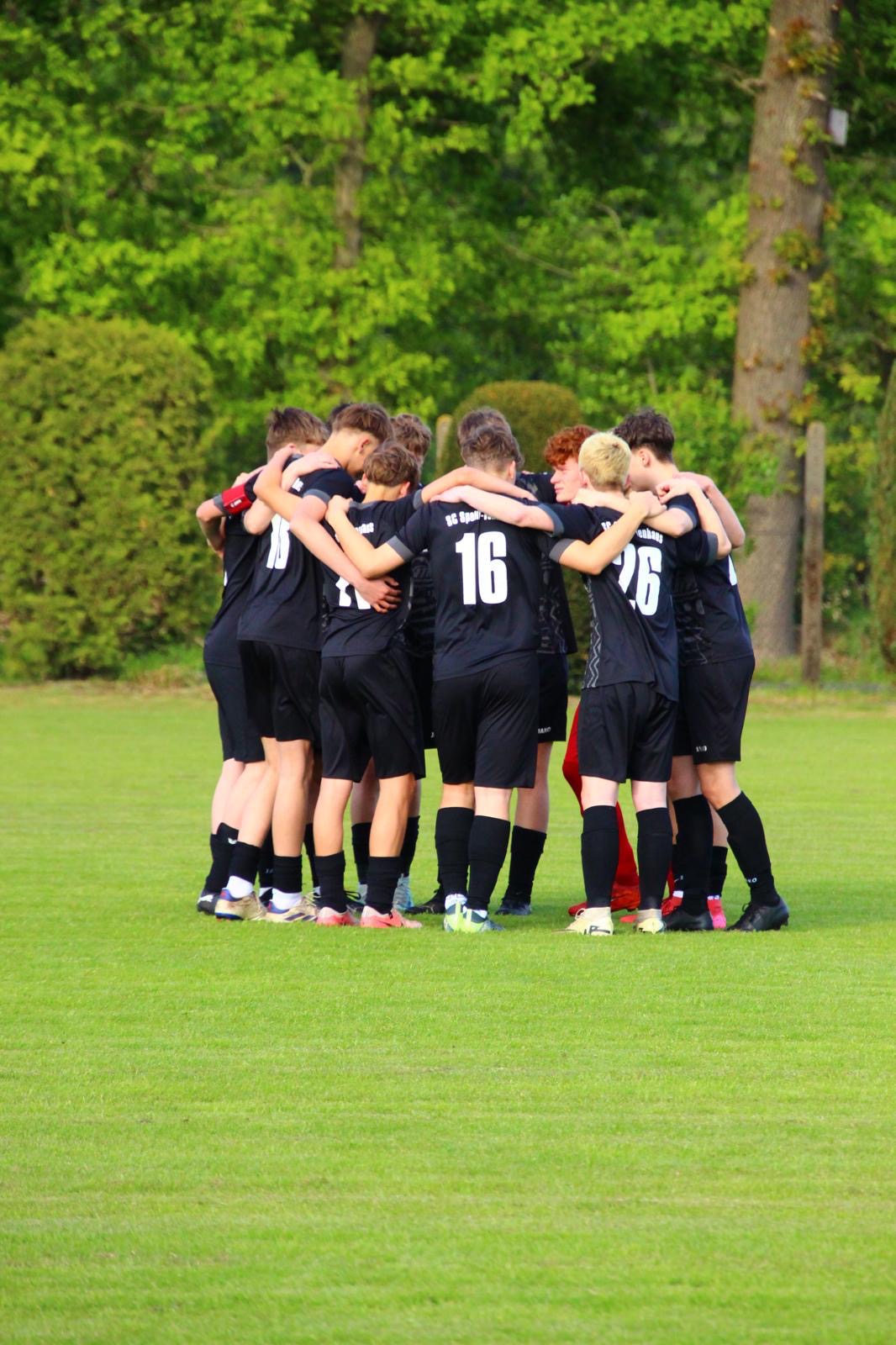 Paralleles Spiel der B2 zum letzten Heimspiel der 1.Mannschaft