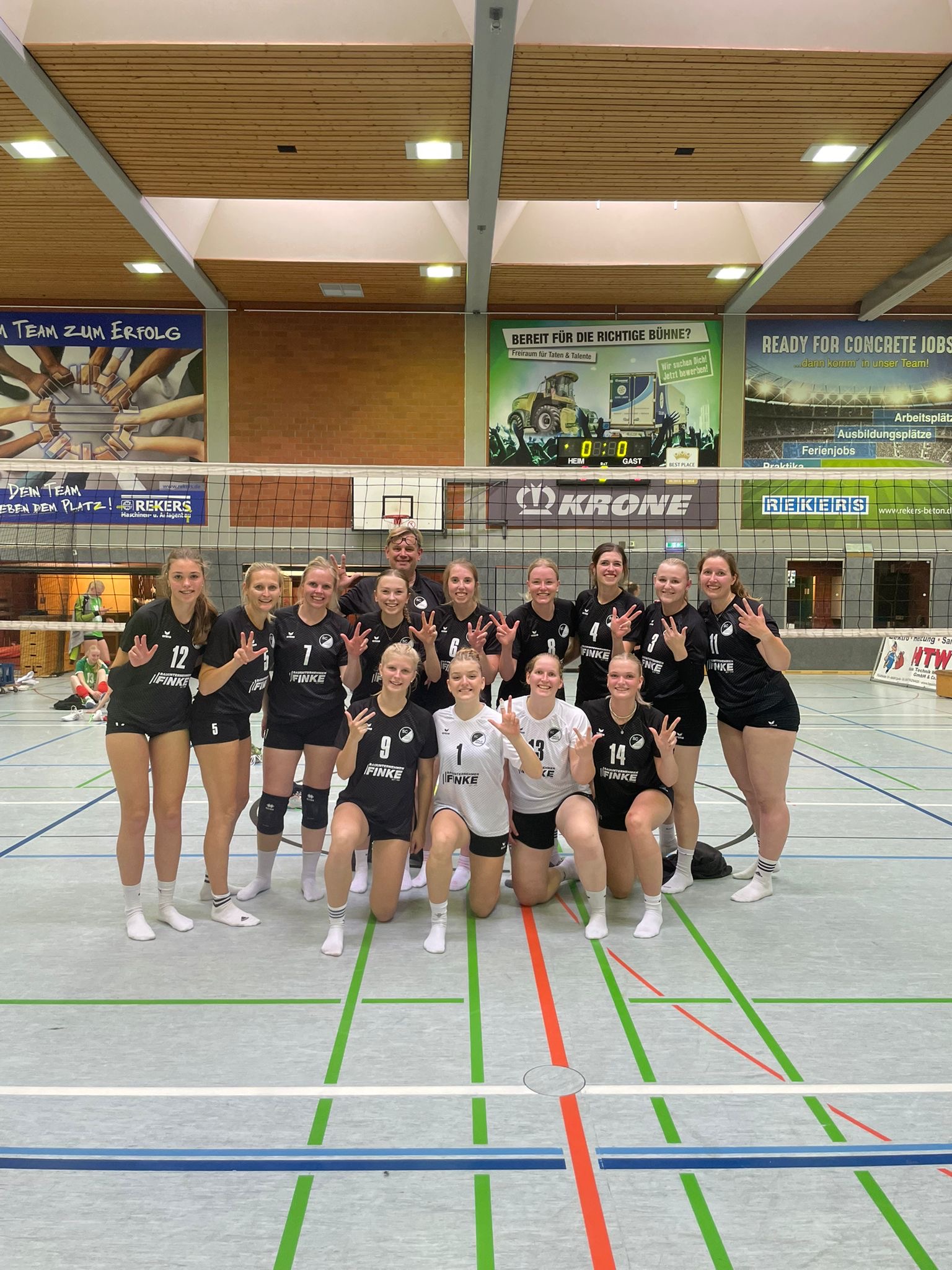 Damen 2: Heimspieltag als Start in die Saison