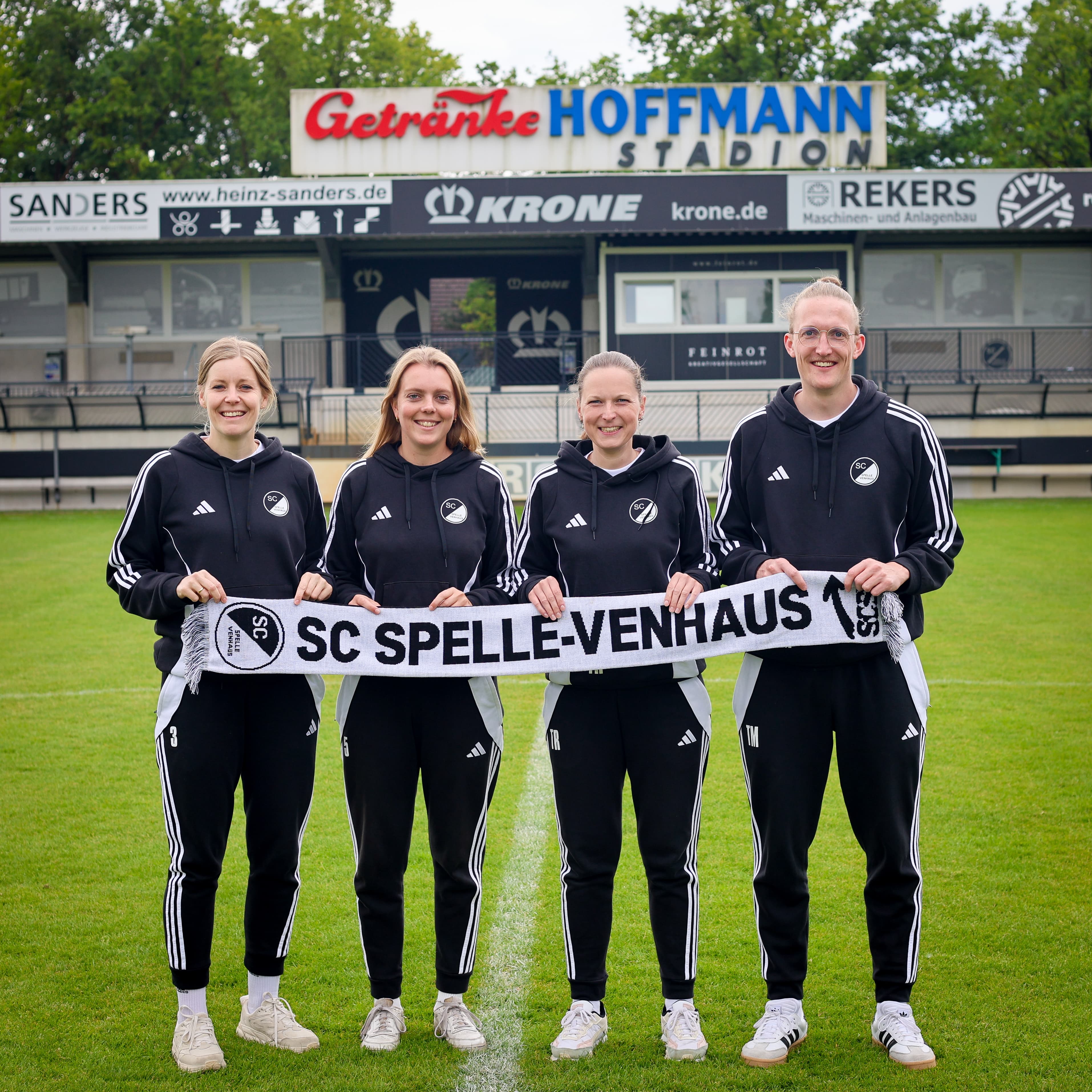 Erfolgreiches Trainerinnenteam verlängert – Damenmannschaft bleibt auf Erfolgskurs