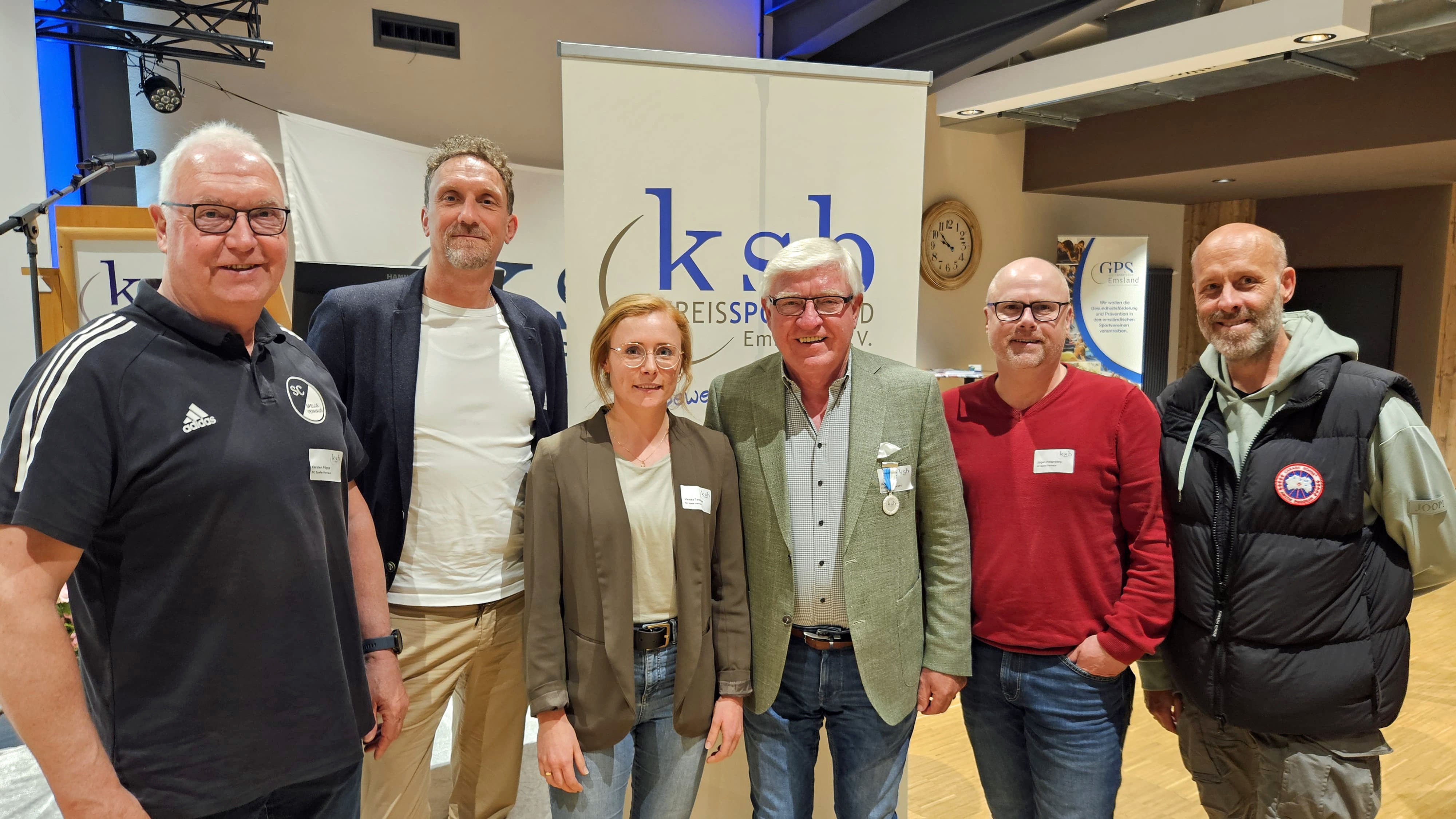 Der SC Spelle-Venhaus gratuliert Hubert Börger zur Emsland-Sportmedaille