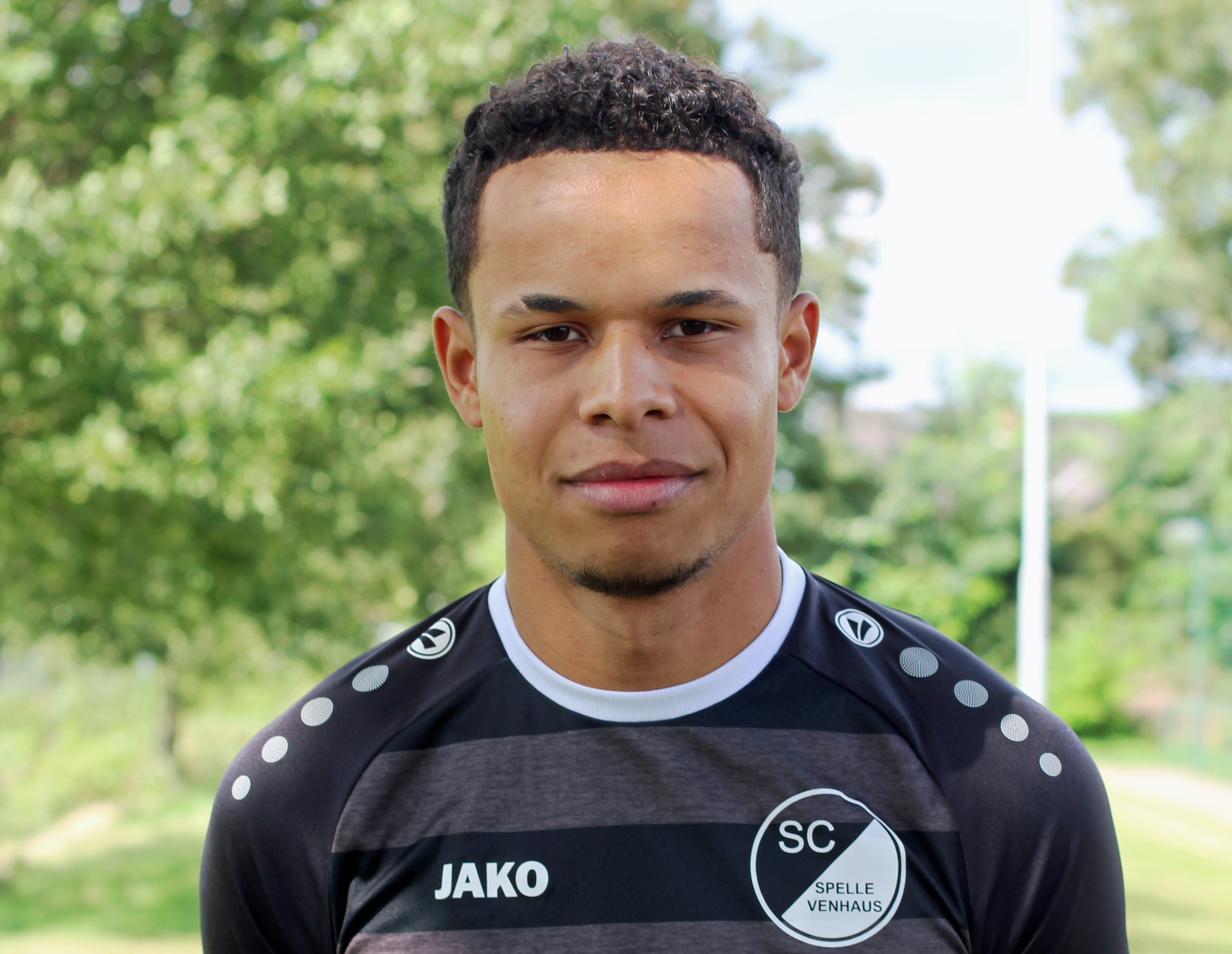 „Einfach krass“: A-Junior Elias Leferink über sein Regionalliga-Debüt für Spelle