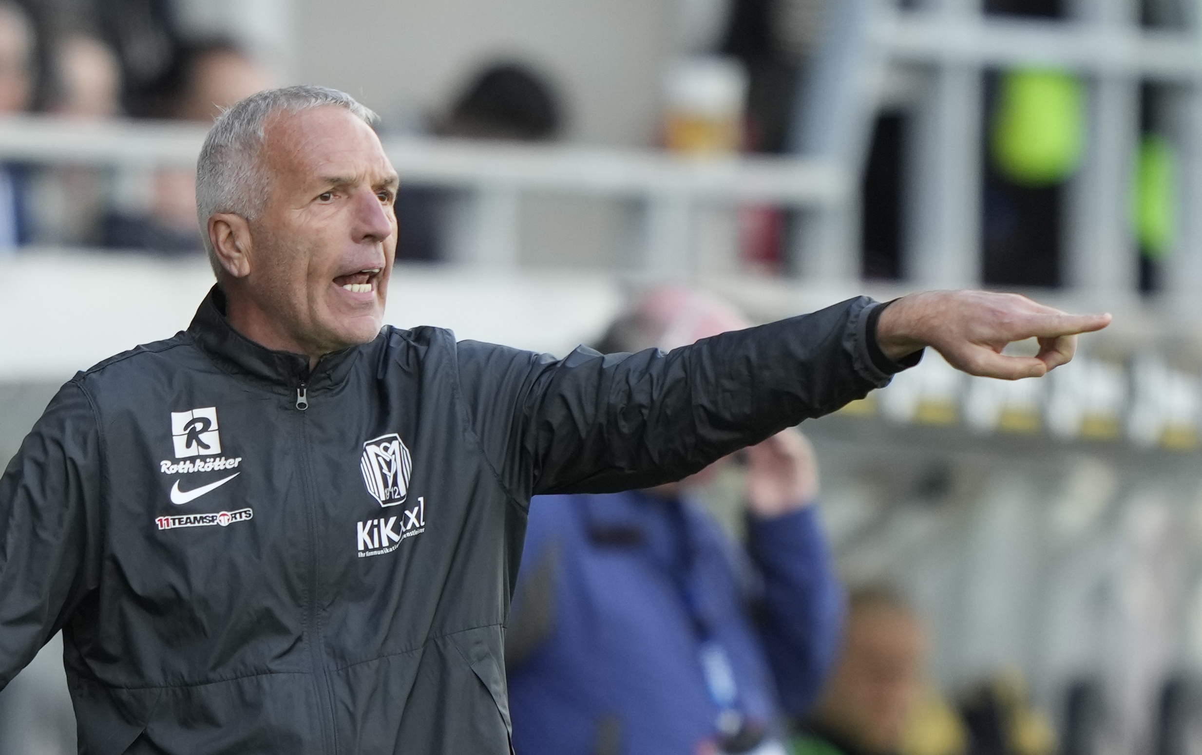 Regionalliga-Derby in Spelle ohne Meppens Ex-Trainer Ernst Middendorp