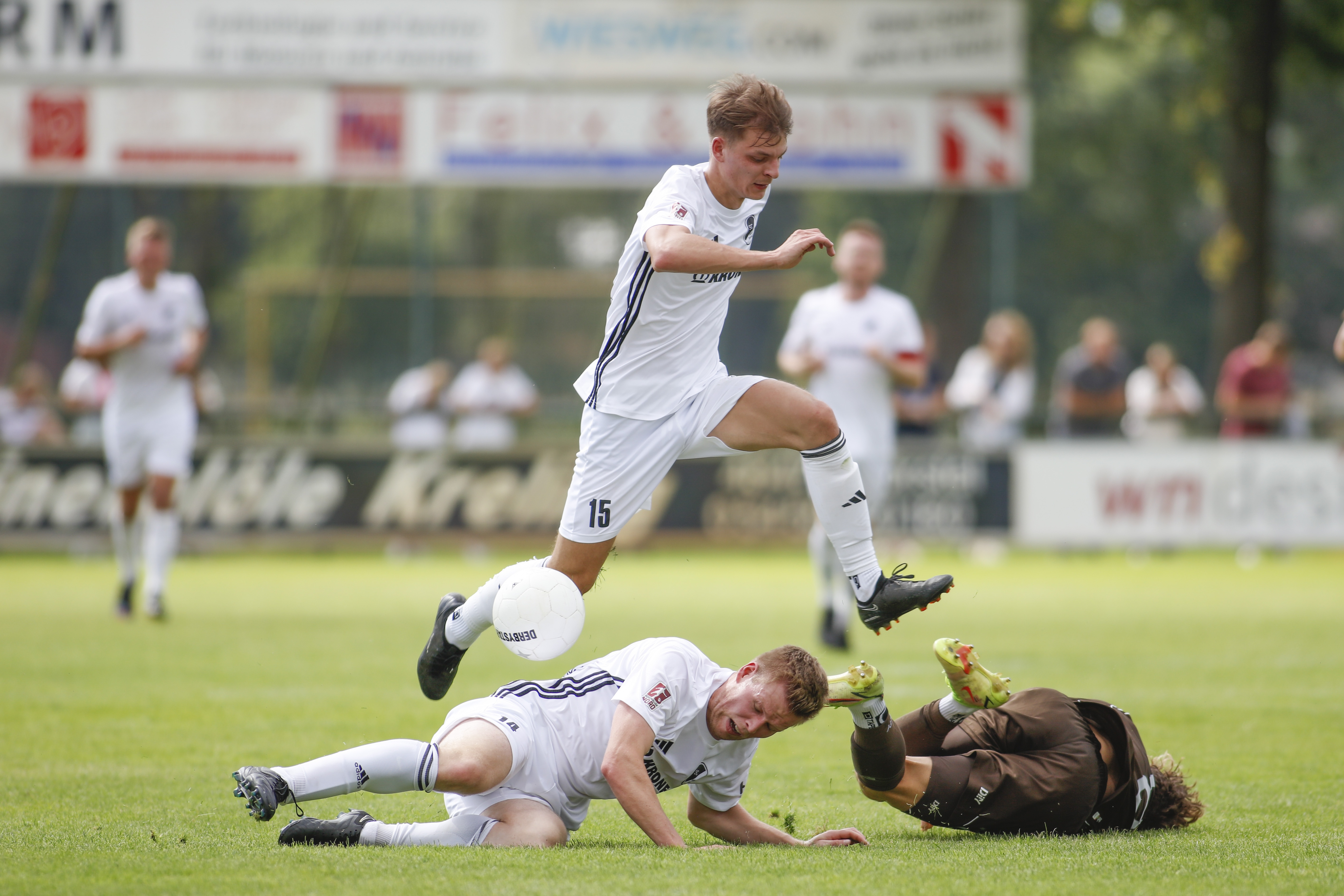 SC Spelle-Venhaus geht gegen St.-Pauli-Talentschmiede mit 1:6 unter