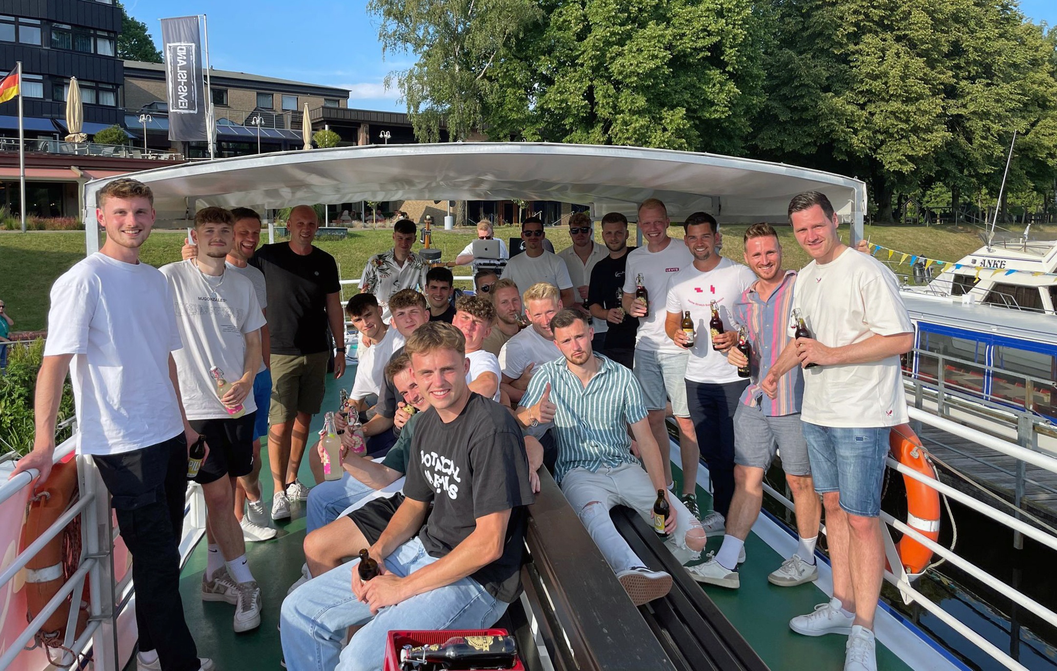 Ablenkung von der Vorbereitung: Bootstour in Lingen